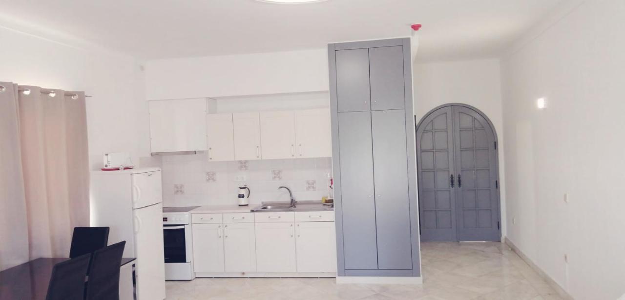 Nature Guesthouse Лагос Екстериор снимка