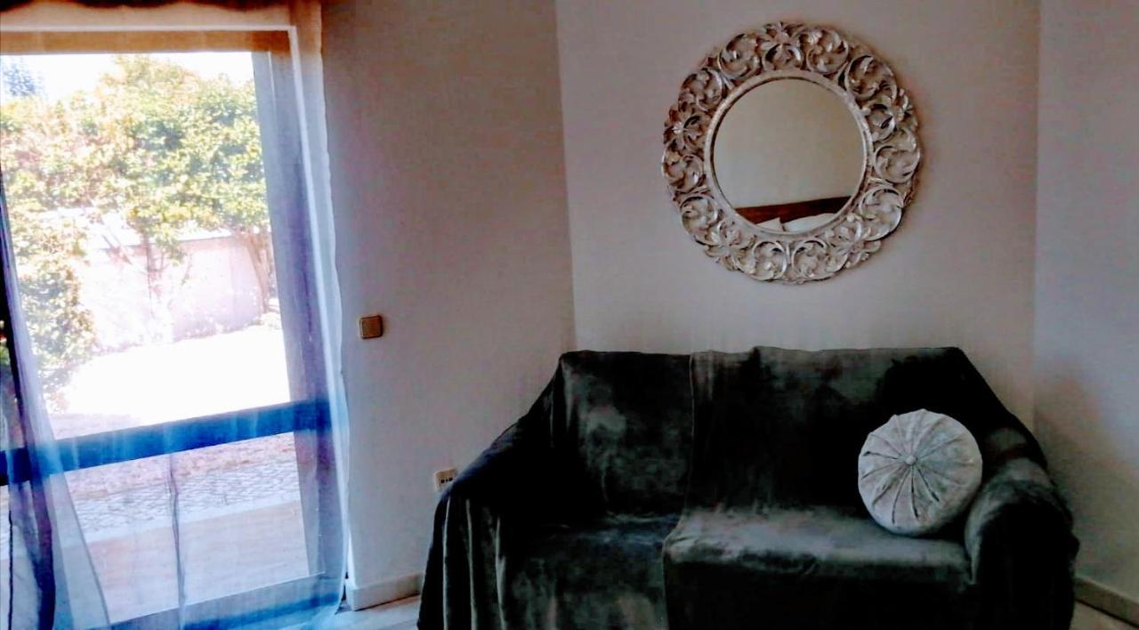 Nature Guesthouse Лагос Екстериор снимка
