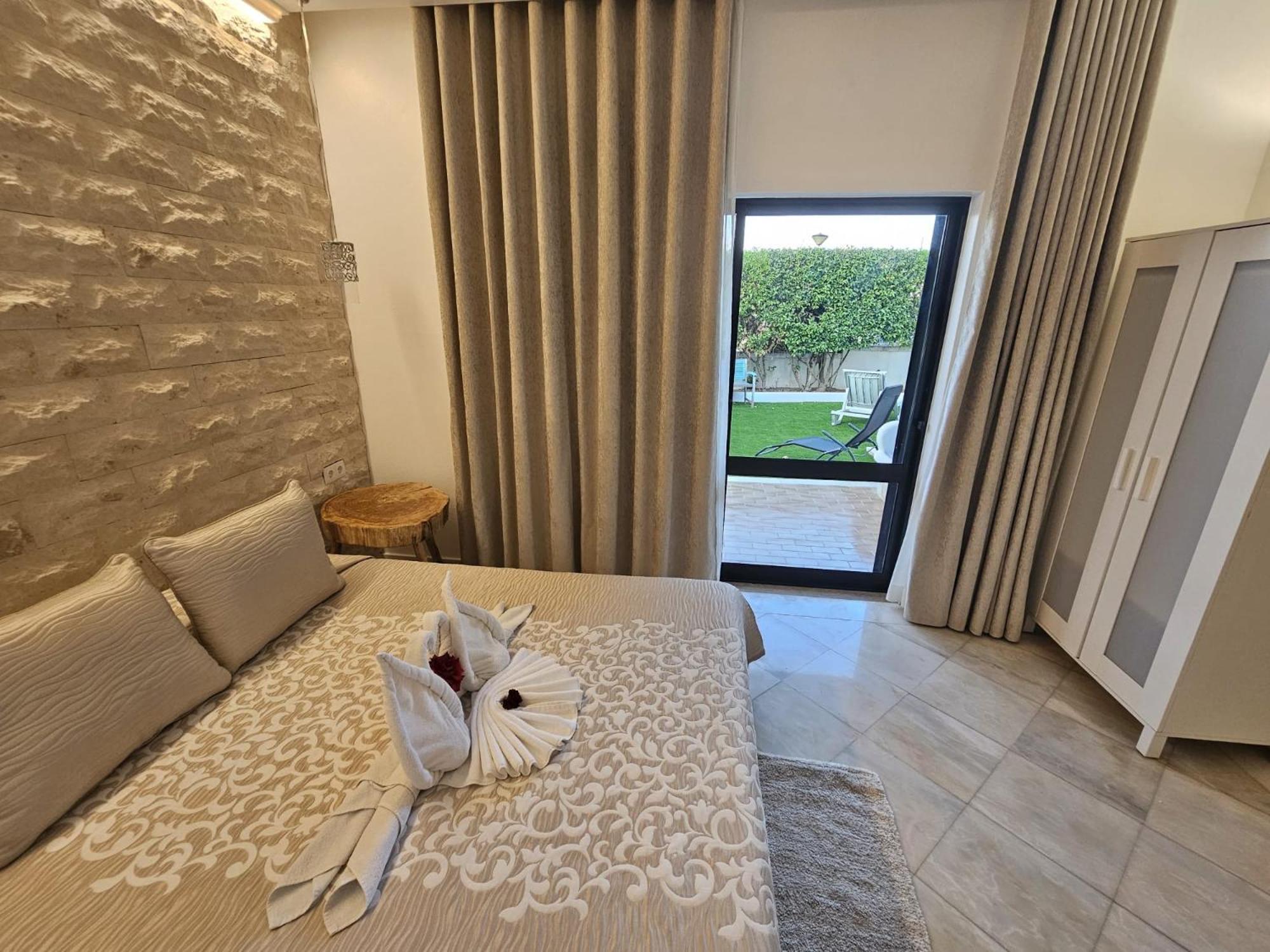 Nature Guesthouse Лагос Стая снимка